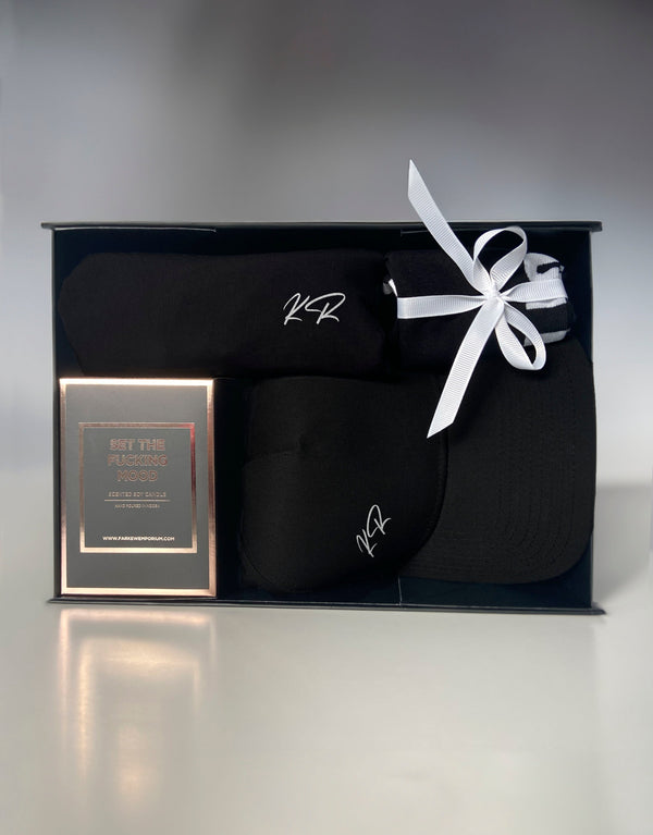 Men's Ultimate Gift Box | Personalised Black Tshirt, Black Cap, Candle, Socks