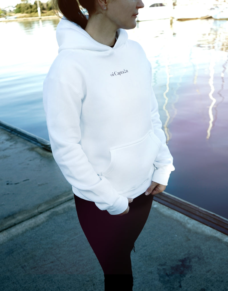 Your weekend just got a little better. Meet the Oi Captain Algarve classic fit hoodie.  Created from a cotton blend for instant comfy weekend vibes, crossover hood opening with rib trim applied to edge. Double-needle stitching at shoulder, neck, waistband & cuffs and a handy kangaroo pocket.